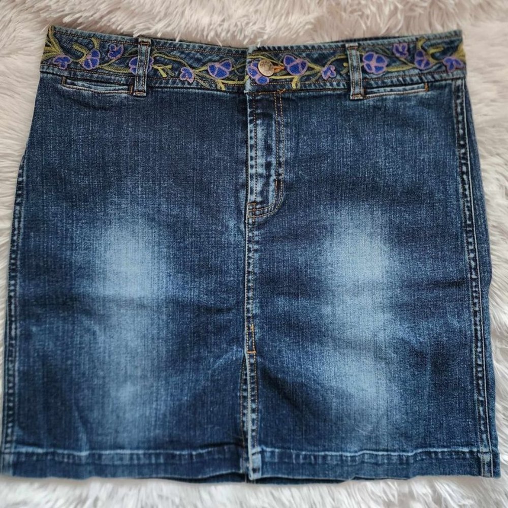 New Jean Skirt Size 5 Copper key Super cute